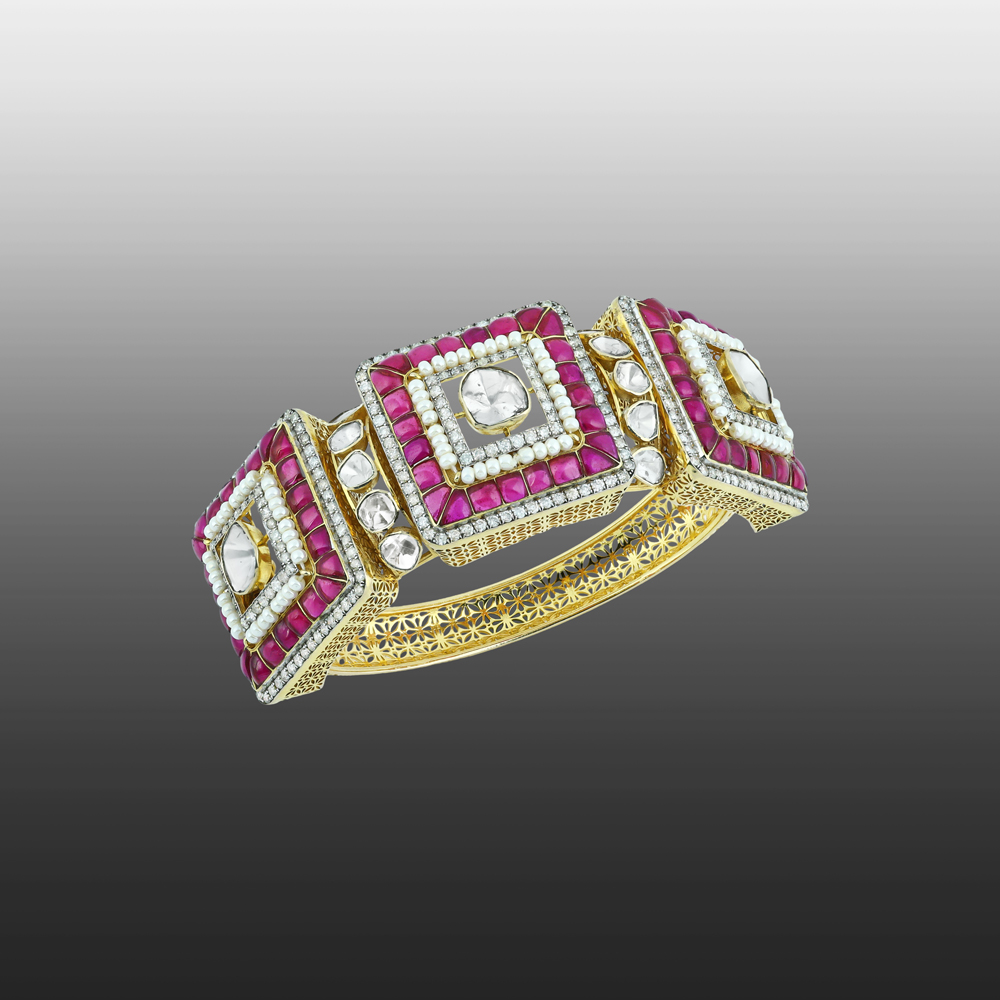 Geometric Red Talaf and Polki Bangle with Pearls Accents